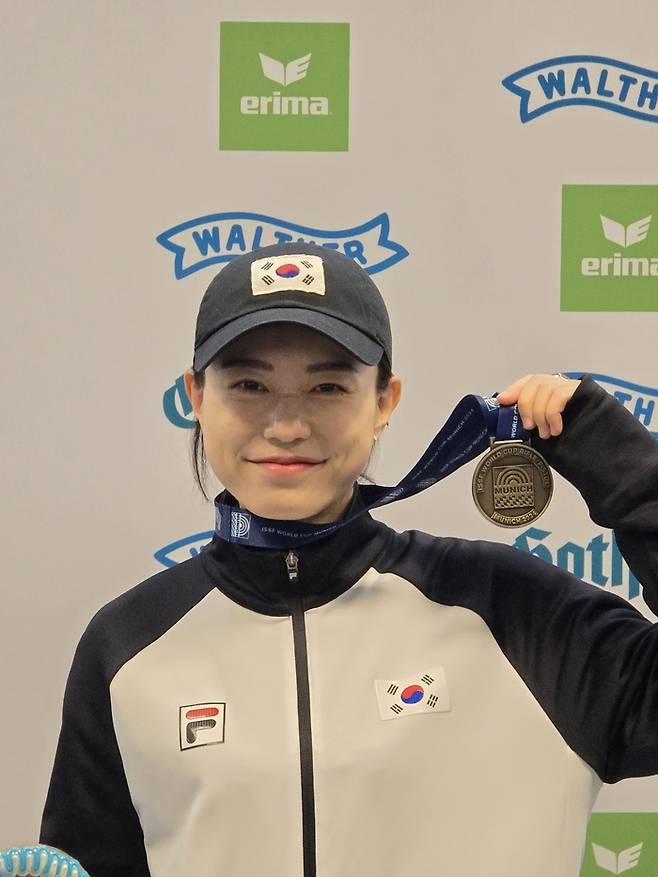 사격 대표팀 김예지가 2024 ISSF 뮌헨 월드컵 여자 권총 25m에서 동메달을 따냈다. 사진 | 대한사격연맹