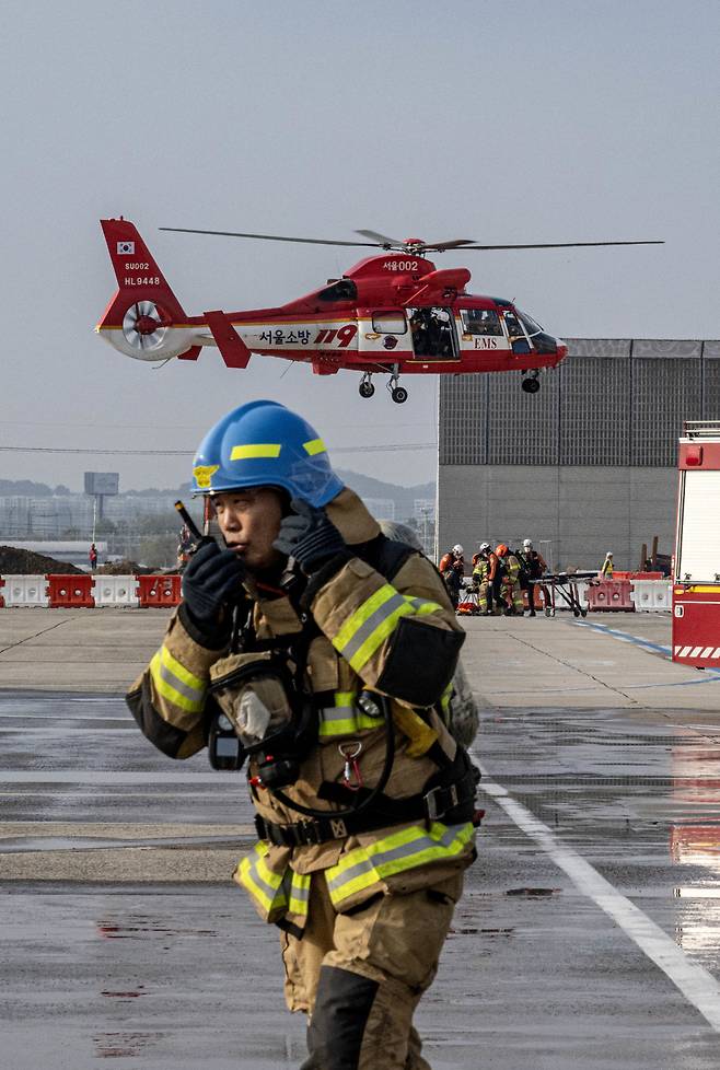 사진은 기사와 무관. 2023년 10월31일 서울 김포국제공항 국제선 계류장에서 진행된 '2023년 재난대응 안전한국훈련' 종합훈련 사진. /사진=공항사진기자단 (뉴스1)