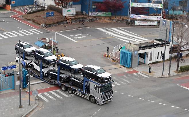 GM한국사업장의 노사 협상이 이어지고 있다. 사진은 부평공장. /사진=뉴스1