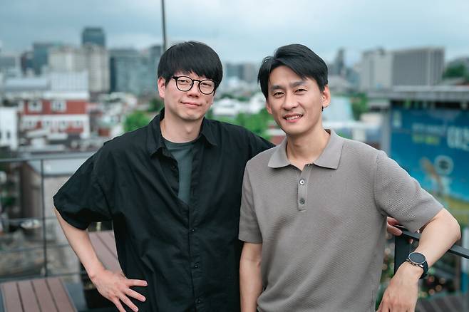 ▲ \'샤먼:귀신전\'의 이민수 박민혁 피디. 제공|티빙