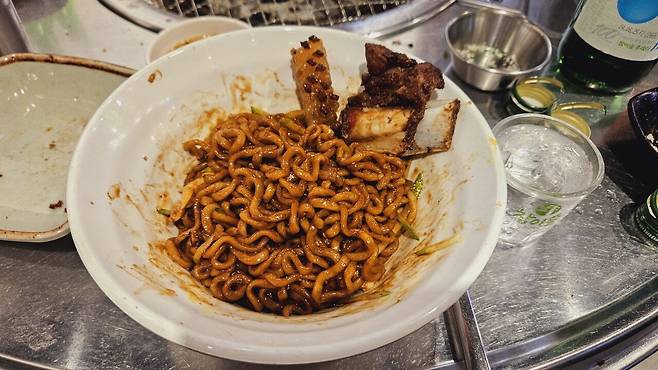 20240717_202458.jpg 대전 출장길 용문역 근처에서 돼지 생갈비