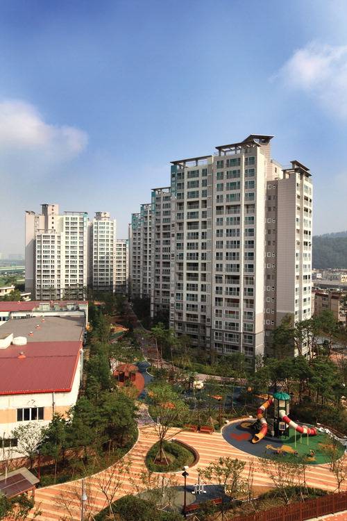 경기 안양시 만안구 '석수두산위브' 아파트. 매경DB