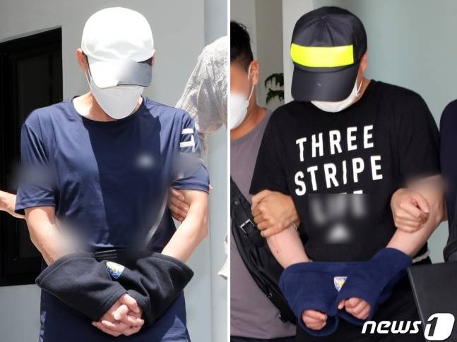 2021년 7월 전 연인에게 앙심을 품고, 그의 중학생 아들을 살해한 혐의를 받는 백광석(48·오른쪽)과 범행을 도운 김시남(46)이 제주지법의 구속 전 피의자 심문(영장실질심사)을 받고자 이동하고 있다. /2021.07.21. /뉴스1