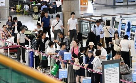 김포국제공항 국제선 터미널. 위 사진은 기사 내용과 연관이 없음. 한경DB