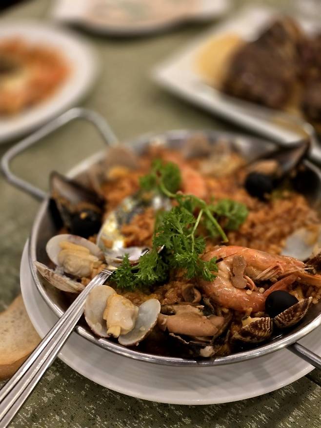 리토랄 해산물 볶음밥