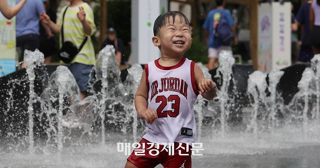 장마비에 찜통더위까지