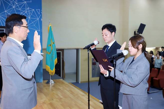 한국국토정보공사(LX)가 23일 '윤리경영 대면 교육'을 실시했다./사진제공=LX