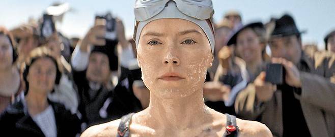 디즈니+ '여인과 바다'. /디즈니+