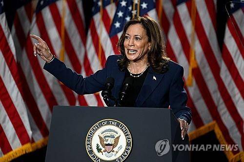 위스콘신에서 첫 유세하는 해리스 부통령 [밀워키[위스콘신] 로이터=연합뉴스. 재판매 및 DB 금지]