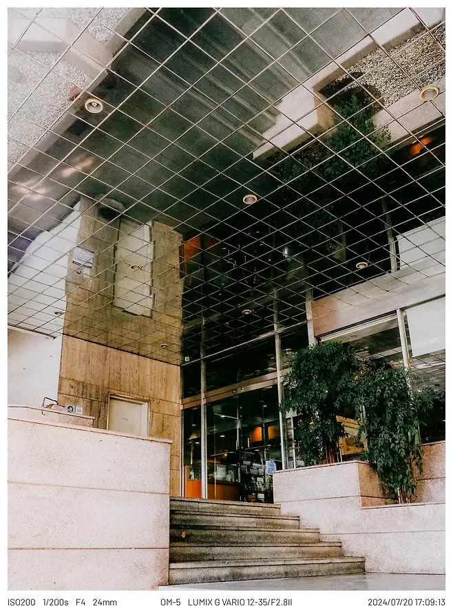 7c9b8705c1866bf723ec8fe4459c701e6742bd4766717d1eb9039198cc1a489d93288b6a20e4479ce0f73ea1567c9afcdeff10271c09