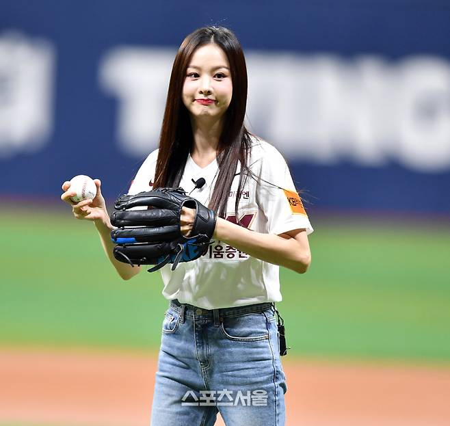 [포토]‘제대로 던질 준비완료’ 솔지