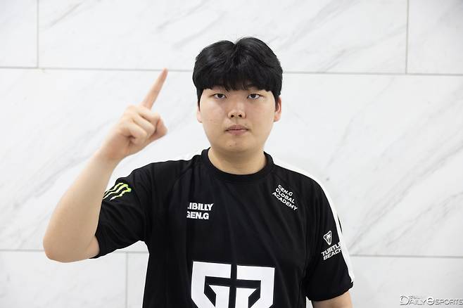 젠지 '카론' 김원태.