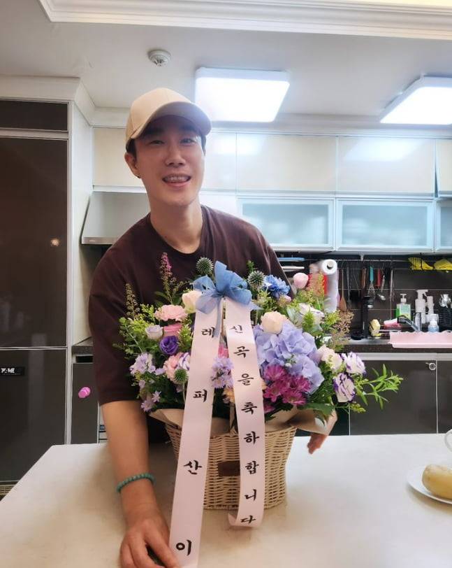 /사진 = 산이 인스타그램