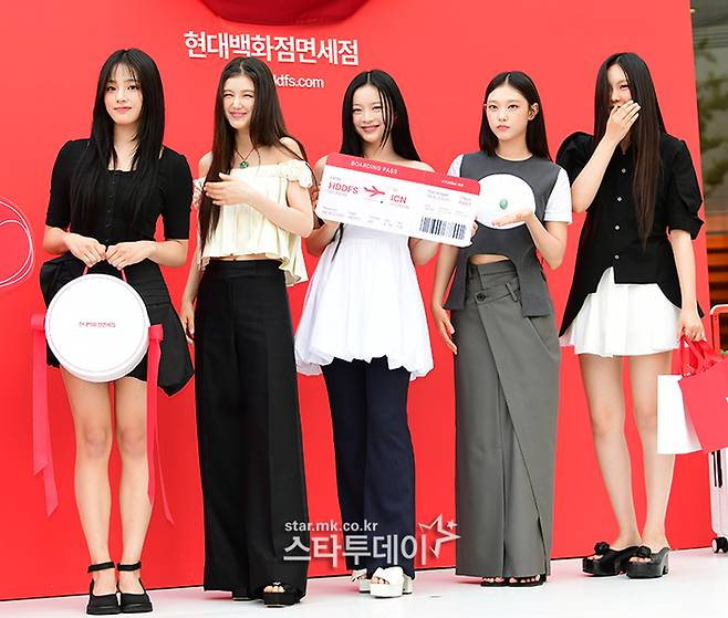 그룹 뉴진스. <강영국 기자>