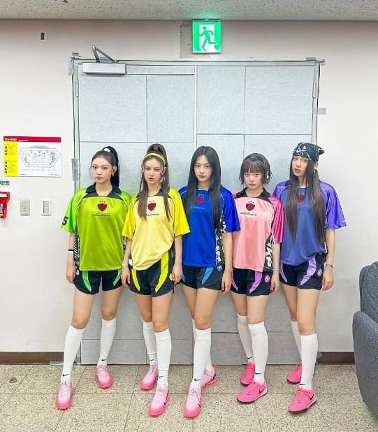 뉴진스. 사진|SNS