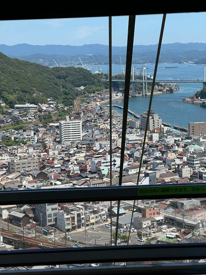 09eff57ec0816ef623edf4e14e9c701867220a21468a35f3d1022fb22afee7a5c63b470f36f05f50575a143cfbdb15bc8a0d249c87