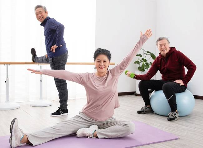 바야흐로 100세 시대다. 좀 오래 살되 '골골' 하지 않고 '팔팔'하게 살다 가는 게 많은 사람의 꿈이다. 미국 연구팀이 130세까지 '건강 장수'를 누릴 수 있는 가능성을 생쥐실험 모델에서 찾았다. 이 실험이 성공을 거두면 병약해지는 말년(8~10년)을 지금보다 훨씬 더 건강하고 힘차게 살 수 있을 것으로 기대된다.[사진= 게티이미지뱅크]