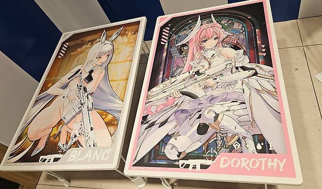 40% 할인 판매 중이었던 간이 탁상