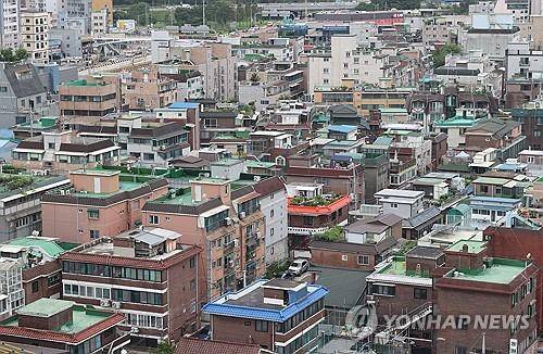 서울 강서구 화곡동 일대에 다세대, 빌라들이 밀집한 주택가 모습 [연합뉴스 자료사진]