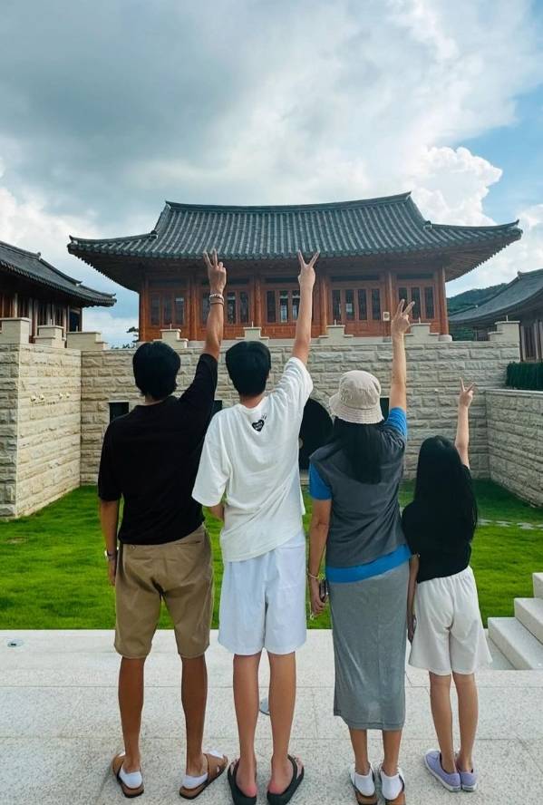 장동건 고소영 가족. 사진 | 고소영 채널