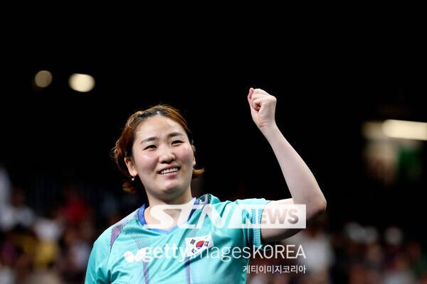 10일(이하 한국시각) 프랑스 파리 사우스 파리 아레나4에서 열린 2024 파리 올림픽 탁구 여자 단체전 동메달 결정전에서 이은혜가 득점한 후 기뻐하고 있다. 사진┃파리=게티이미지코리아