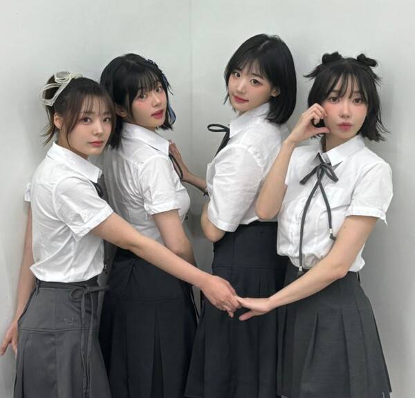 사진=QWER X