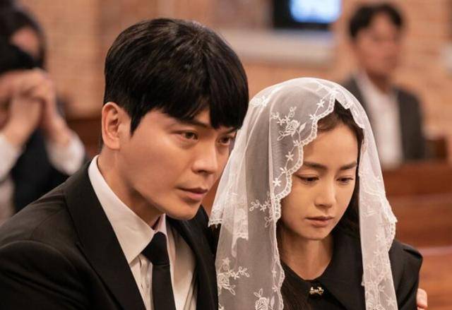 8부작 드라마로 방송된 '마당이 있는 집' 한 장면. ENA 드라마