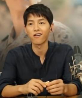 99F5CB435B8A7640053207