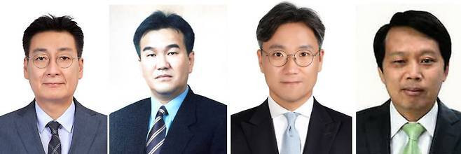 왼쪽부터 경기도 신봉훈 정책수석, 김남수 정무수석, 안정곤 비서실장, 이성 행정특보. 경기도 제공