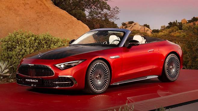 마이바흐 SL 680 모노그램 시리즈