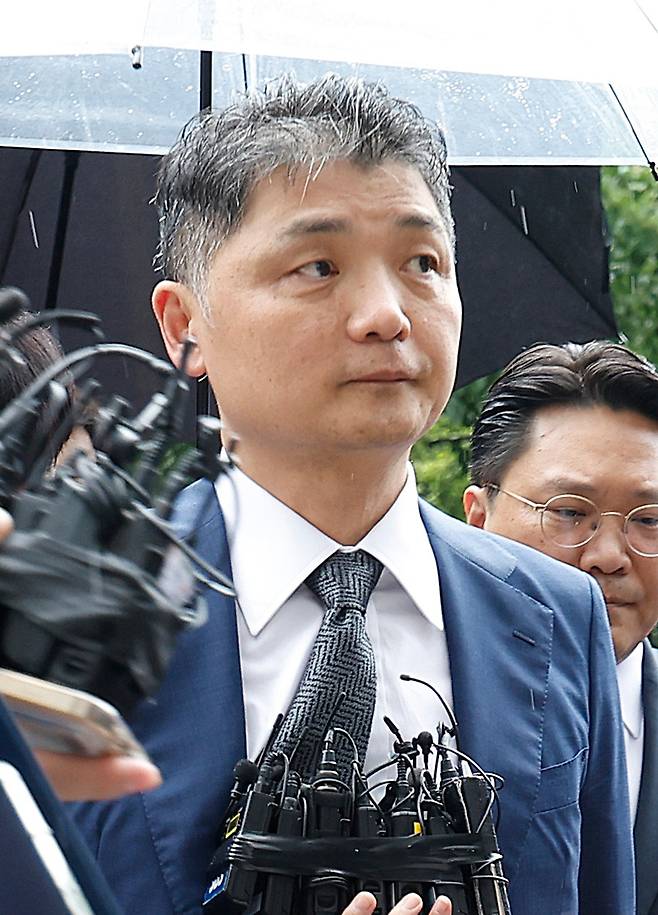 SM엔터테인먼트 인수 과정에서 시세 조정을 한 혐의로 구속된 김범수 카카오 창업자.