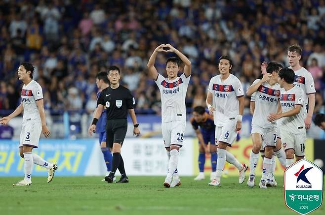 [서울=뉴시스] 프로축구 K리그1 수원FC의 손준호. (사진=한국프로축구연맹 제공) *재판매 및 DB 금지