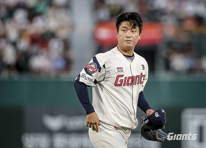 롯데 투수 정현수가 18일 키움전에서 3.1이닝 7탈삼진 무실점 호투를 펼쳤다. 롯데 자이언츠