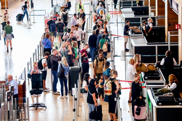 기사와 관련 없는 공항 자료 사진. EPA 연합뉴스