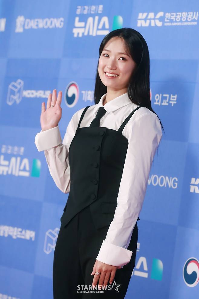 배우 김혜윤이 22일 오후 서울 역삼동 조선 팰리스 호텔에서 진행된 '제6회 뉴시스 한류엑스포’(2024 K-엑스포)에 참석해 포즈를 취하고 있다. /2022.08.22 /사진=이동훈