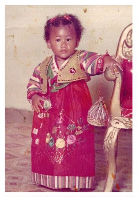 어린 시절 한복을 입고 있는 패트리샤 리의 모습.        사진 패트리샤 리