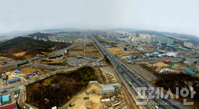 ▲경부고속도로와 용인플랫폼시티 개발예정지 전경. ⓒ용인특례시