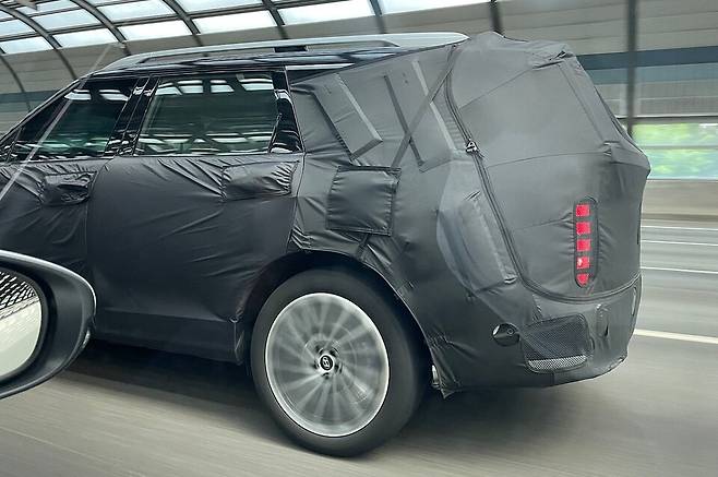 사진 : 현대차 팰리세이드 풀체인지 테스트카 (출처=뉴카스쿱스)