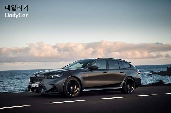BMW, M5 투어링