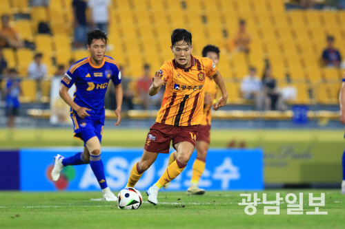 프로축구 광주FC 미드필더 정호연이 홍명보 감독이 지휘하는 국가대표팀에 승선했다. 사진제공=광주FC