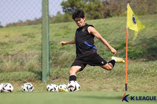 ▲ 축구대표팀에 첫 부름 받은 인천 유나이티드 측면 수비수 최우진. ⓒ한국프로축구연맹