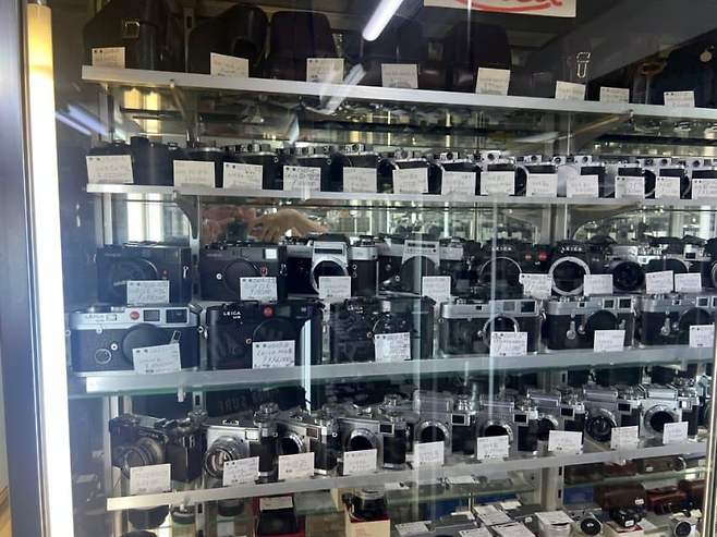 7499f177bdf119ff239af297329c7068f4eb851e1365b69675ea541c5a8de533781c79f85482fc26042096e6eb1d5be4c67f2371