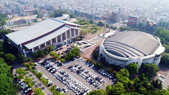 전주시설공단 본부가 있는 전주화산체육관 전경  [사진=전주시설공단]