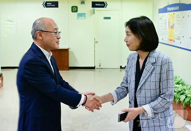 설세훈 교육감 권한대행(왼쪽)과 만난 최호정 서울시의회 의장 (서울시의회 제공)