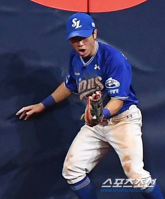 본인 스스로도 놀랄 정도의 호수비였다.