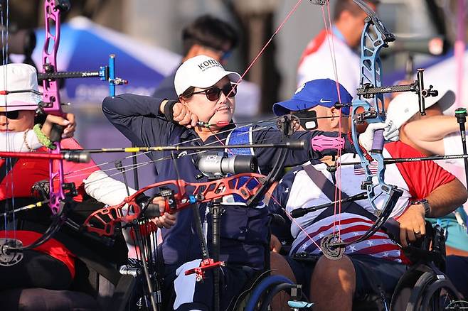 2024 파리 패럴림픽 양궁 여자 컴파운드에 나선 김옥금(광주광역시청). (사진=대한장애인체육회 제공) *재판매 및 DB 금지