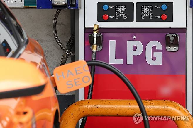 서울 시내 한 LPG 충전소 모습 [연합뉴스 자료사진]