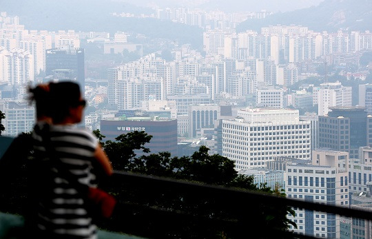 서울 중구 남산에서 바라본 서울 아파트 단지. (사진 출처 : 뉴시스)