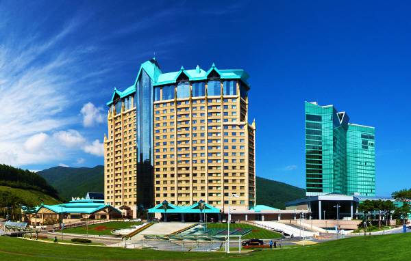 강원랜드 하이원 그랜드호텔 전경. 강원랜드 전경