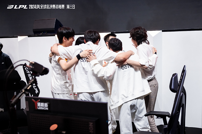 웨이보 게이밍(사진=LPL)